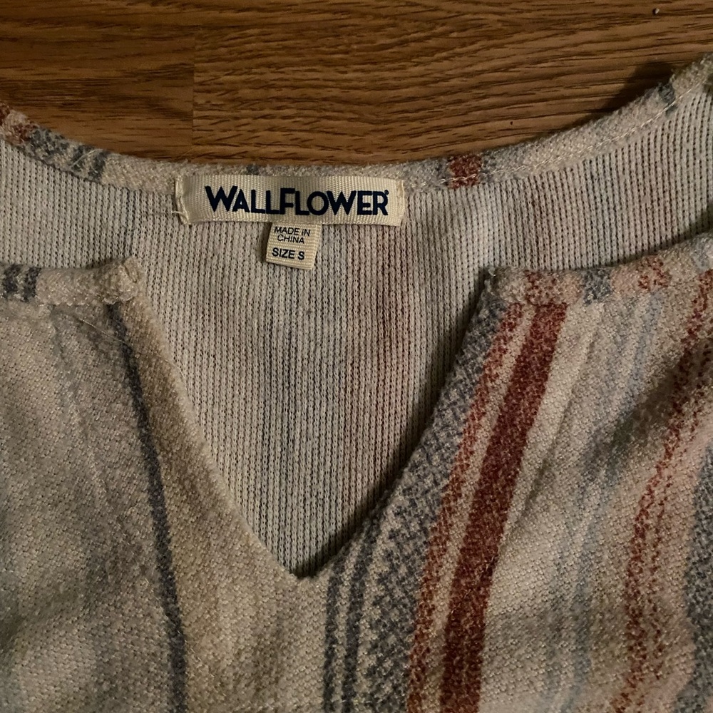 Striped pullover - Picture 2 of 4